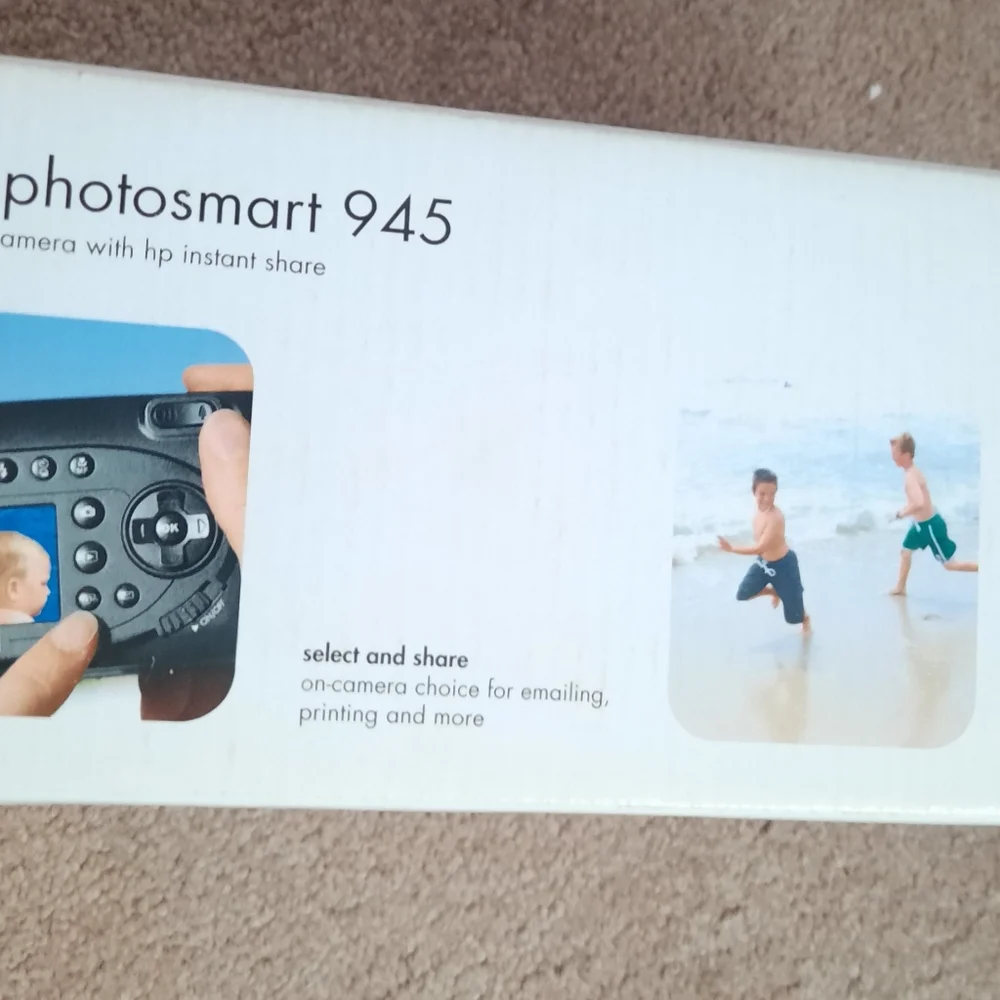 HP Photosmart 945 5.3 mp Camera